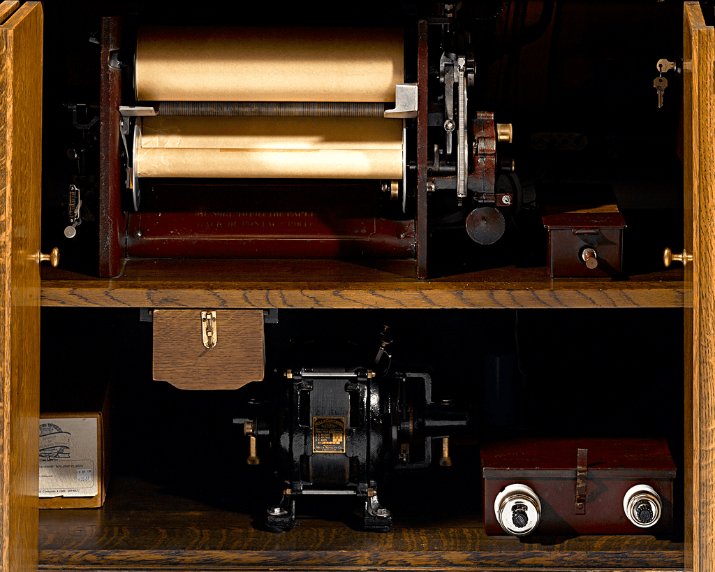 The Mills Double DeLuxe Violano Virtuoso 