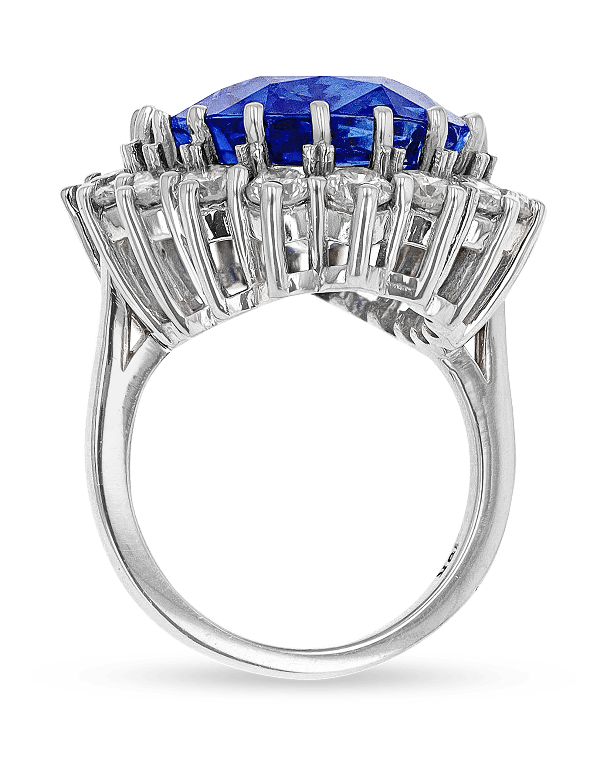 Ceylon Sapphire Ring, 21.76 Carats
