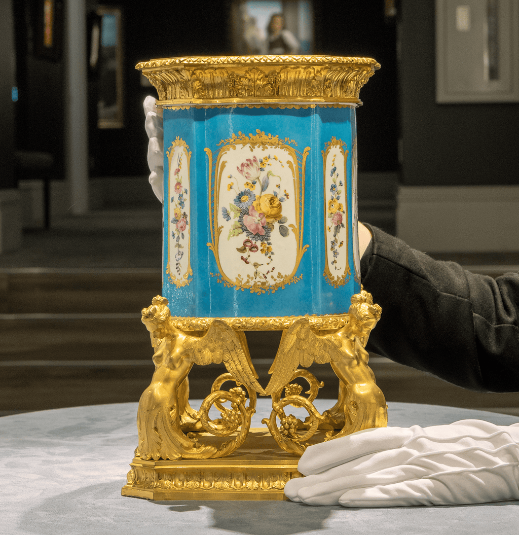 Louis XV Style Bleu Céleste Vase