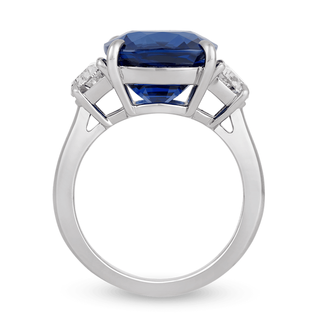Untreated Thai Sapphire Ring, 9.85 Carats