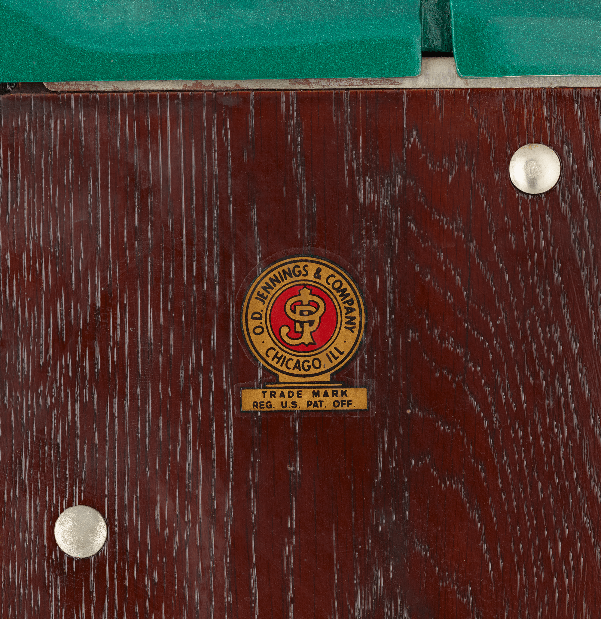 Jennings Club Chief Slot Machine