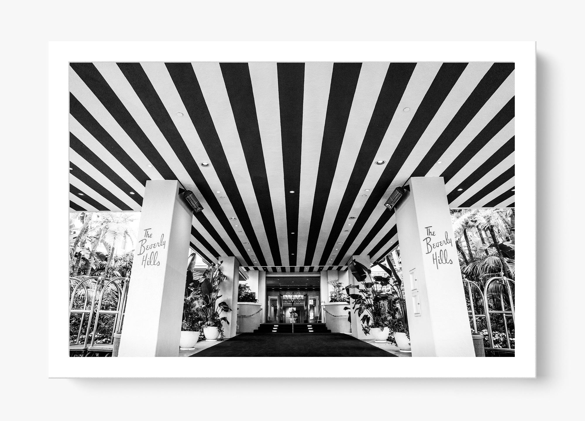 The Beverly Hills Hotel B/W
