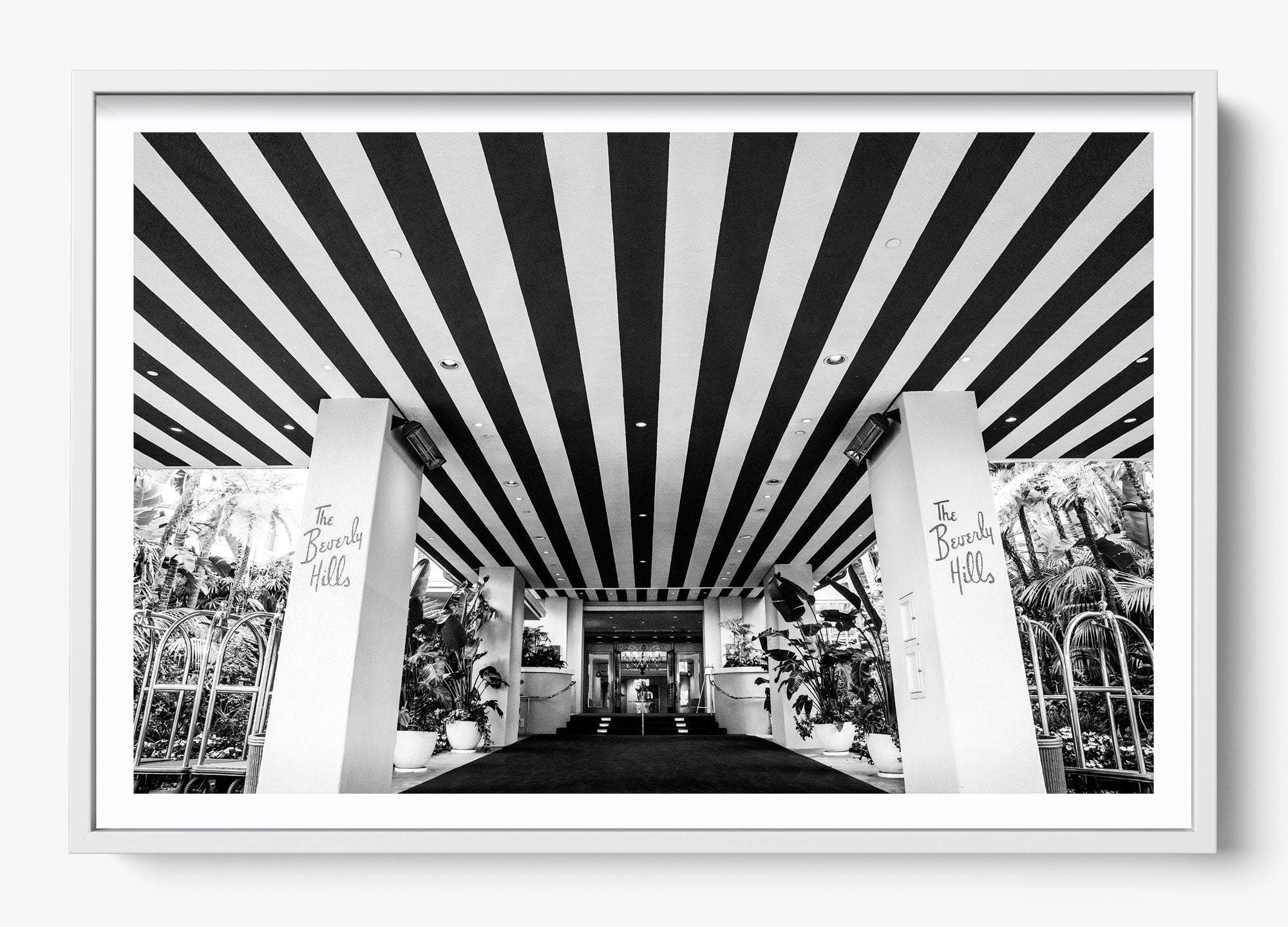 The Beverly Hills Hotel B/W