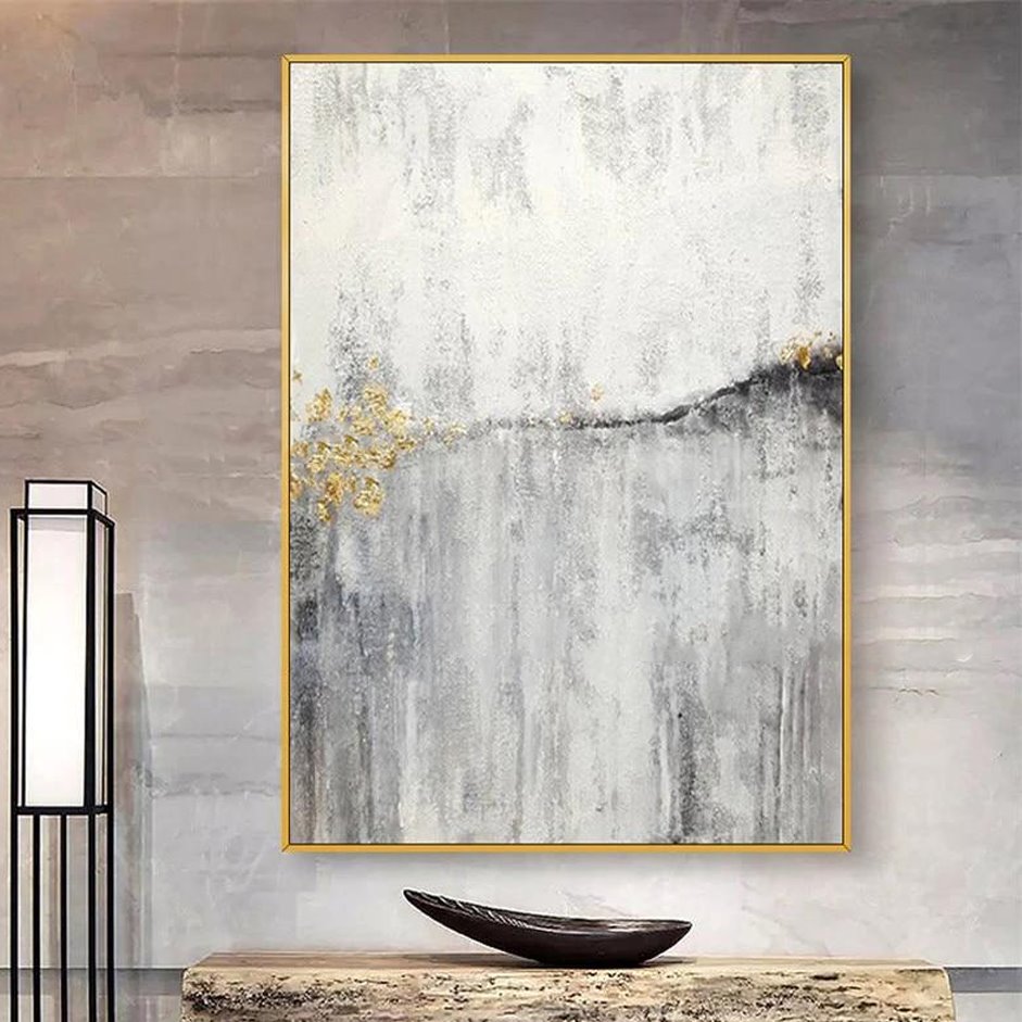 Gray/White/Gold