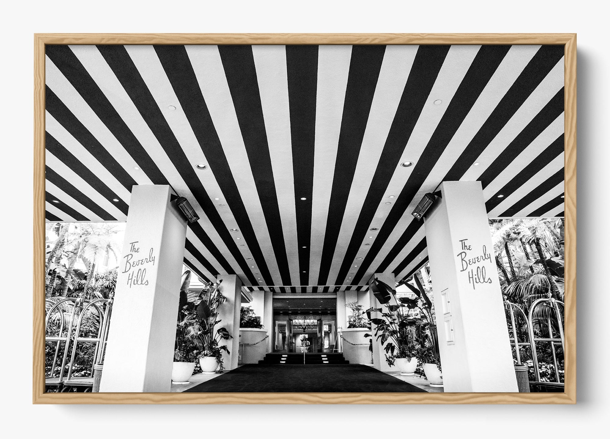 The Beverly Hills Hotel B/W