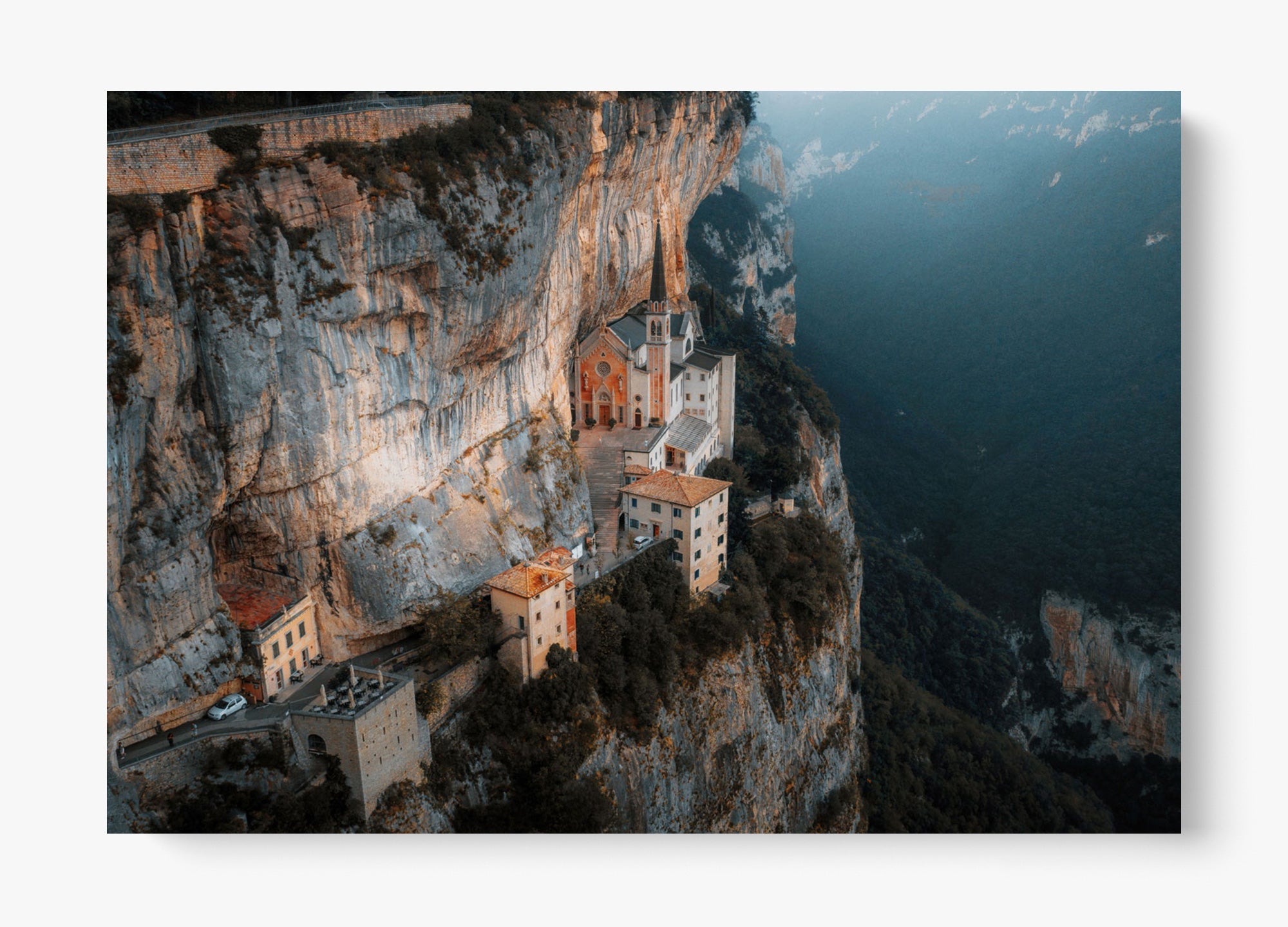 Madonna Della Corona