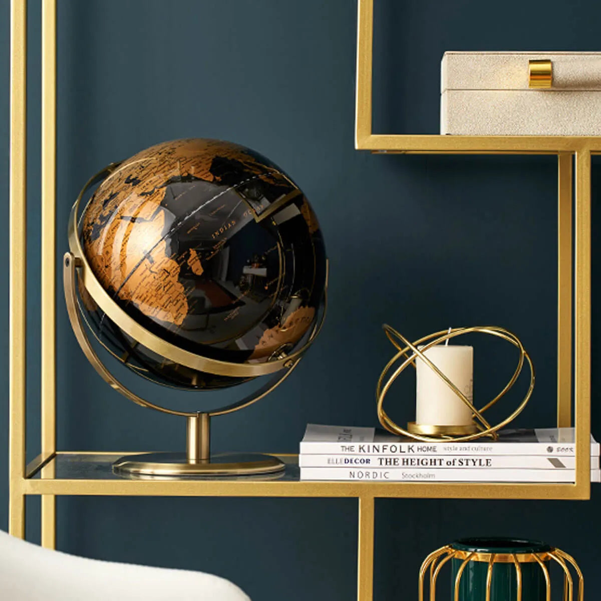 Metal Black Globe Office Decoration World Globe Pendulum Stand Golden Art
